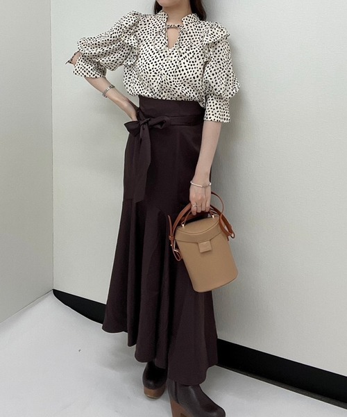 one after another NICE CLAUP（ワンアフターアナザーナイスクラップ）の「前後2WAYフリルブラウス（シャツ/ブラウス・レディース・ブラウン系その他/ホワイト系その他/アイボリー/ベージュ・FREE）」の21枚目の写真