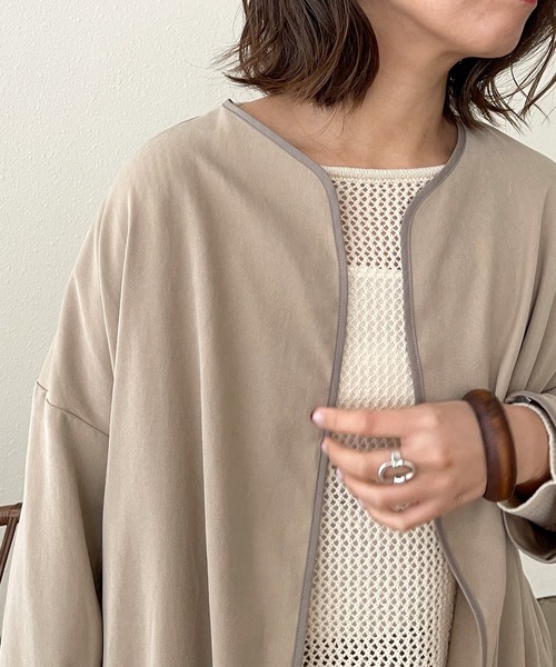 Shelly island(シェリーアイランド)の「ノーカラーパイピングガウン/コート(ノーカラーコート・レディース・ベージュ・M)」の10枚目の写真
