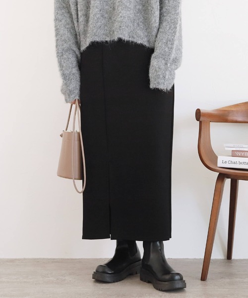 reca（レカ）の「スリットロング スカート（スカート・レディース・ブラック/パープル/マスタード/グレイッシュベージュ/テラコッタ/ピンク・M）」の2枚目の写真