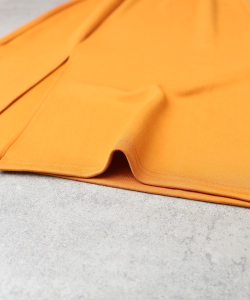 reca（レカ）の「スリットロング スカート（スカート・レディース・ブラック/パープル/マスタード/グレイッシュベージュ/テラコッタ/ピンク・M）」の8枚目の写真