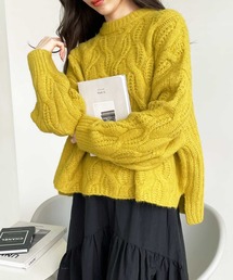 ケーブル編ボリュームニット