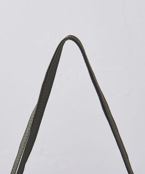 THE RERACS（ザ・リラクス）の「【別注】＜THE RE:LUXE THE RERACS×WACCOWACCO＞ポケットバッグ（ショルダーバッグ・レディース・ダークグリーン/ベージュ/ネイビー・FREE）」の8枚目の写真