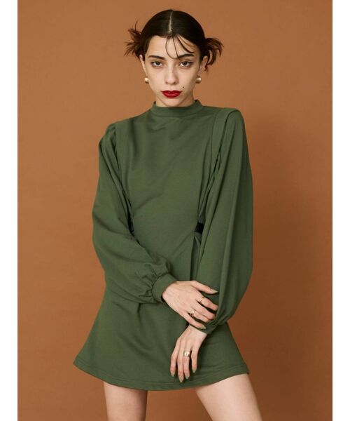 EVRIS（エヴリス）の「サイドベルトタックミニワンピース（ワンピース・レディース・ブラック/グリーン・FREE）」の4枚目の写真