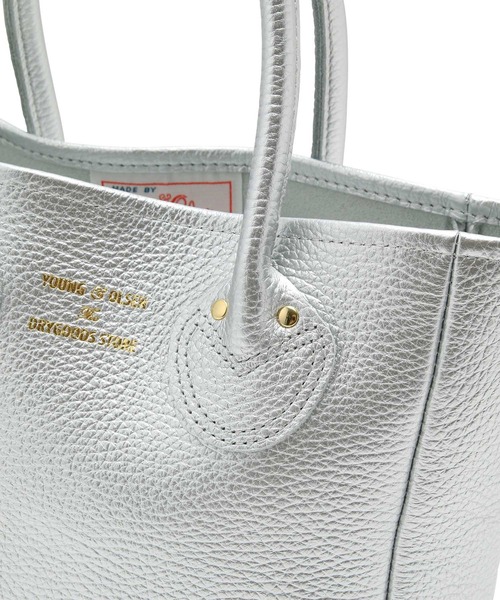 YOUNG&OLSEN The DRYGOODS STORE（ヤングアンドオルセン）の「【YOUNG&OLSEN】別注 EMBOSSED LEATHER TOTE S（ハンドバッグ・レディース・シルバー/ブルー系その他・FREE）」の11枚目の写真