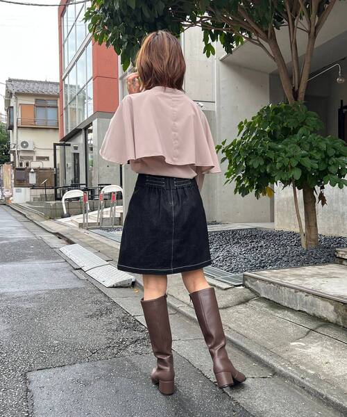 MAJESTIC LEGON（マジェスティックレゴン）の「クラシカルケープブラウス（シャツ/ブラウス・レディース・ブラック/ベージュ/オフホワイト・MEDIUM）」の17枚目の写真