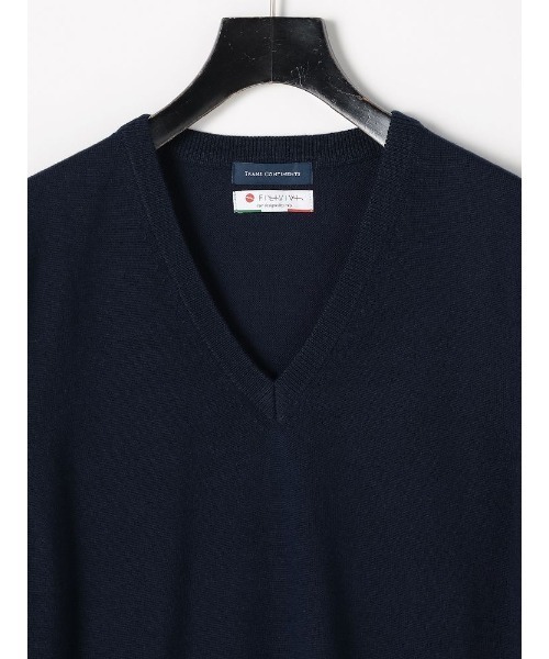 Perfect Suit FActory（パーフェクトスーツファクトリー）の「FILIVIVI　イタリー糸ニット　Vネックベスト　ブラック/グレー/ダークブラウン/ネイビー（ベスト・メンズ・ネイビー/グレー/ブラック/ダークブラウン・L/LL/M）」の11枚目の写真