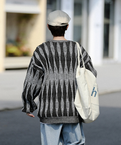 neos（ネオス）の「【neos -addictive design-】ビッグシルエット ジャガード ビンテージライク レトロ プルオーバー ニット セーター（ニット/セーター・メンズ・チャコールグレー/サックスブルー/グリーン/グレー・MEDIUM/X-LARGE/LARGE）」の12枚目の写真