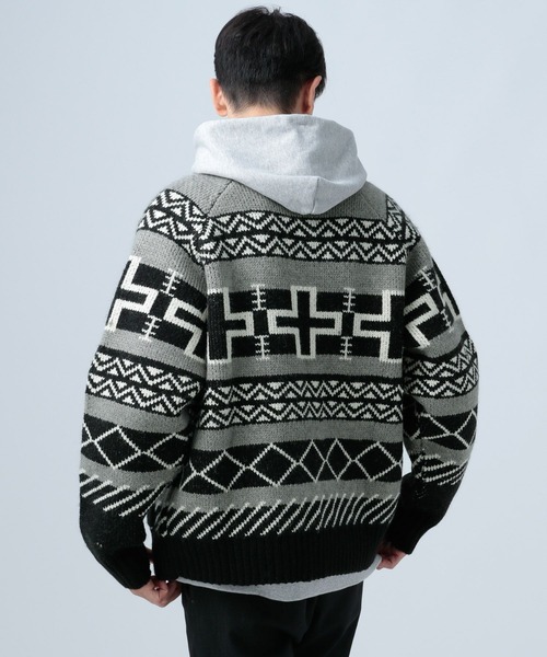 BAYFLOW(ベイフロー)の「ネイティブカウチンニット(ニット/セーター・メンズ・グレー/ブラック・MEDIUM/LARGE)」の15枚目の写真