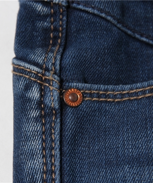Levi's(リーバイス)の「REVEL-スキニー/ミッドカラー/12.2oz ストレッチデニム(デニムパンツ・レディース・インディゴブルー・23inch/24inch/25inch/26inch/27inch)」の9枚目の写真