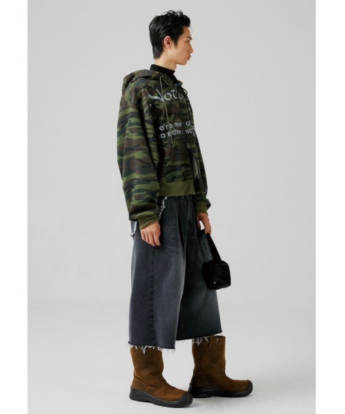 ESC STUDIO（イーエスシースタジオ）の「【ESC STUDIO/イーエスシースタジオ】calf hair mini bag / ファーバッグ バッグ 鞄 カバン ミニバッグ ハンドバッグ（ハンドバッグ・メンズ・ブラック/ブルー・ONE SIZE）」の19枚目の写真