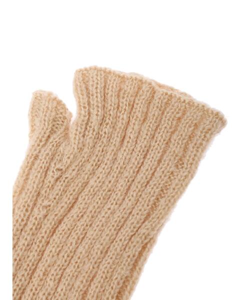 Green　Parks（グリーンパークス）の「・リブアミアームウォーマー（アームカバー・レディース・ブラック/グレイッシュベージュ/グリーン/アイボリー・FREE）」の16枚目の写真