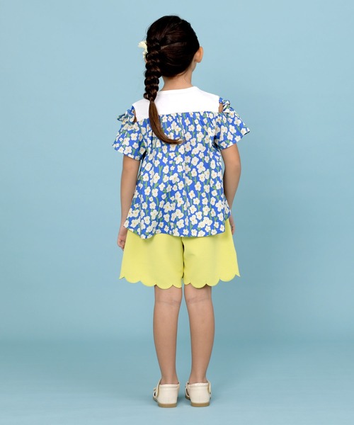 trois lapins kp(トロワラパンケーピー)の「小花プリント半袖Tシャツ(100~150cm)(Tシャツ/カットソー・キッズ・ブルー・130cm/150cm/110cm/120cm/140cm/160cm/100cm)」の3枚目の写真