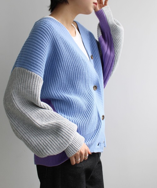GeeRA（ジーラ）の「前後2WAYブロック配色ニット（カーディガン/ボレロ・レディース・ブルー/ピンク/グレー・MEDIUM/LARGE）」の6枚目の写真