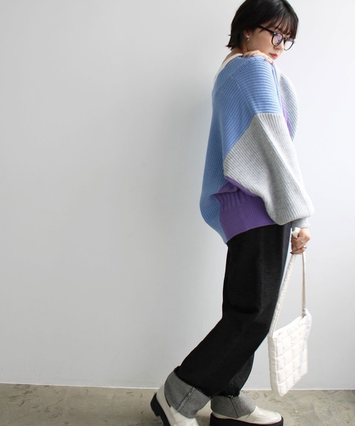GeeRA（ジーラ）の「前後2WAYブロック配色ニット（カーディガン/ボレロ・レディース・ブルー/ピンク/グレー・MEDIUM/LARGE）」の9枚目の写真