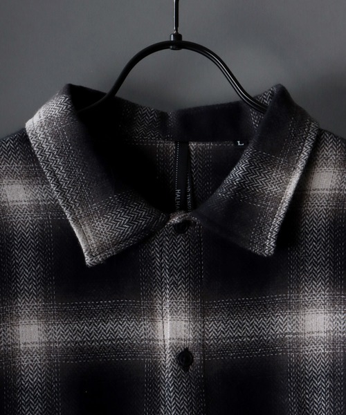 SITRY(シトリー)の「Oversize ombre check work shirt/オーバーサイズ オンブレ チェック ワークシャツ(シャツ/ブラウス・メンズ・ブラック/ネイビー/ブラウン・M/L/XL)」の7枚目の写真