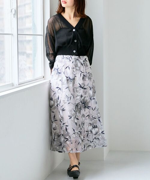 MAJESTIC LEGON（マジェスティックレゴン）の「【WEB限定/REVIVALアイテム】バックレースアップフレアスカート（スカート・レディース・ホワイト系その他/ベージュ/ブラウン/ブラック/グレー系その他/ネイビー/モカ/ブルー系その他4・SMALL/MEDIUM）」の9枚目の写真