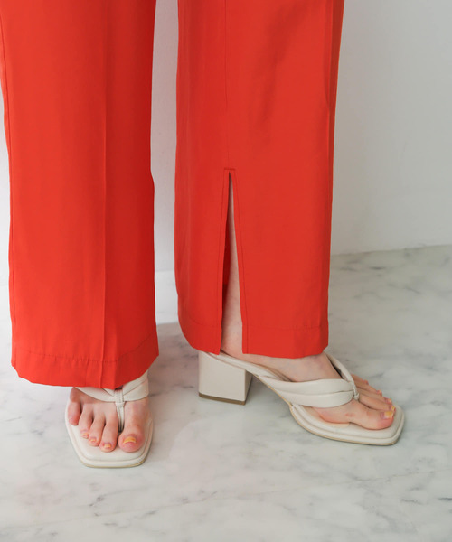 SENSE OF PLACE by URBAN RESEARCH(センスオブプレイスバイアーバンリサーチ)の「パテッドトングヒールサンダル(サンダル・レディース・ベージュ/アイボリー/ブラック・SMALL/MEDIUM/LARGE)」の16枚目の写真