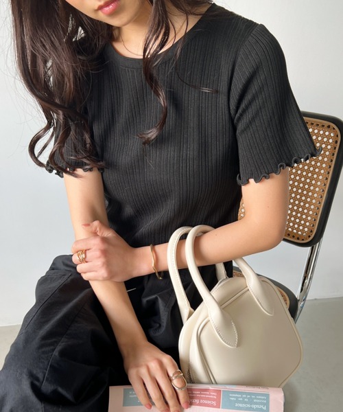 CLEA（クレア）の「裾メロウリブショート半袖トップス（Tシャツ/カットソー・レディース・ホワイト/グリーン/イエロー/ブラック・FREE）」の8枚目の写真