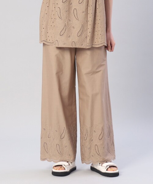 UNTITLED(アンタイトル)の「◆【SETUP可能/洗える】アイレットレースワイドパンツ(その他パンツ・レディース・サンドベージュ/ブラック・00/01/02/03/04/44/48)」の1枚目の写真