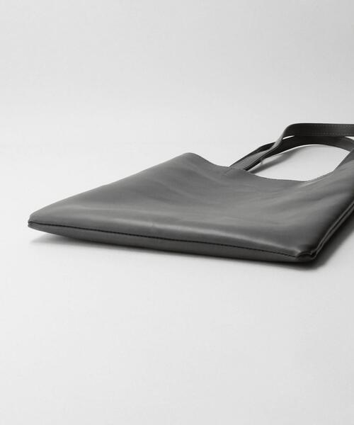 green label relaxing（グリーンレーベルリラクシング）の「GLR PVC トートバッグ タテ（ショルダーバッグ・メンズ・ダークグレー/ブラック・FREE）」の12枚目の写真