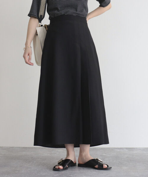 fredy emue(フレディエミュ)の「アシメプリーツスカート(スカート・レディース・ブラック/オフホワイト・38/36)」の18枚目の写真