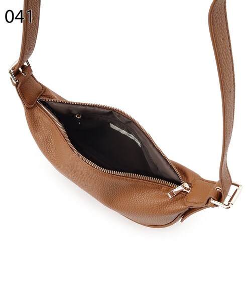 SHOO・LA・RUE（シューラルー）の「◆ハーフムーンワンショルダーバッグ（ショルダーバッグ・レディース・キャメル/グレー/ブラック/ブルー/アイボリー/オレンジ・00）」の15枚目の写真