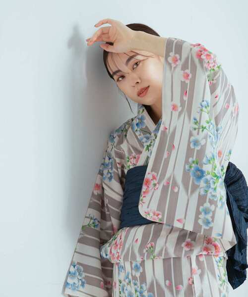 SENSE OF PLACE by URBAN RESEARCH(センスオブプレイスバイアーバンリサーチ)の「『WEB限定』浴衣2点セットB(浴衣・レディース・パープル系その他/レッド系その他/その他1/その他2/ホワイト系その他/グレー系その他・ONE)」の8枚目の写真