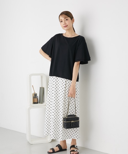 nissen（ニッセン）の「ゆるっと落ち感　袖フリルトップス（Tシャツ/カットソー・レディース・マスタード/テラコッタ/ネイビー/ブラック/グレイッシュベージュ/カーキ/ブルー/ピンク/ライム・LL/L/S/M）」の15枚目の写真