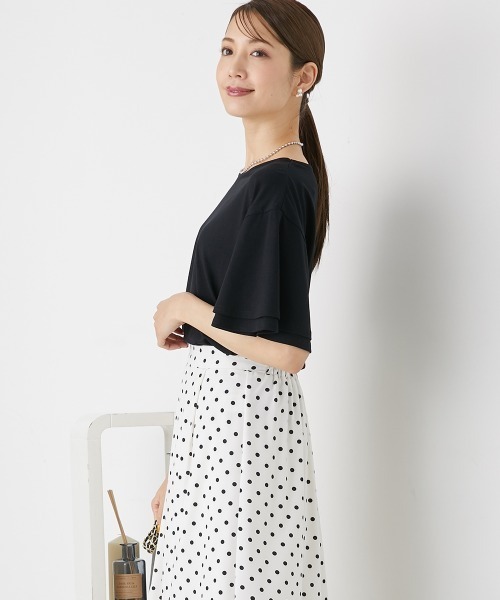 nissen（ニッセン）の「ゆるっと落ち感　袖フリルトップス（Tシャツ/カットソー・レディース・マスタード/テラコッタ/ネイビー/ブラック/グレイッシュベージュ/カーキ/ブルー/ピンク/ライム・LL/L/S/M）」の14枚目の写真