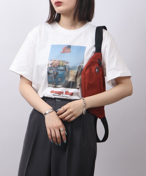 Volkswagen（フォルクスワーゲン）の「Volkswagen プリントクルーネック半袖Ｔシャツ（Tシャツ/カットソー・メンズ・ホワイト・S/M/XL/L）」の12枚目の写真