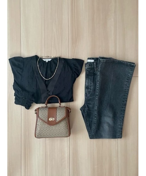 MOUSSY（マウジー）の「MONOGRAM MINI SHOULDER バッグ（ショルダーバッグ・レディース・ブラウン・FREE）」の3枚目の写真