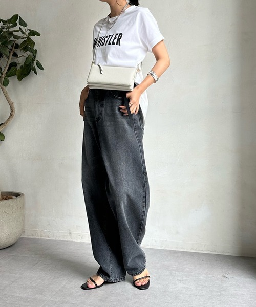 DouDou(ドゥドゥ)の「【WEB限定】 WHISTLER 布帛ドッキングTEE(Tシャツ/カットソー・レディース・チャコールグレー/オフホワイト/ベージュ・FREE)」の4枚目の写真