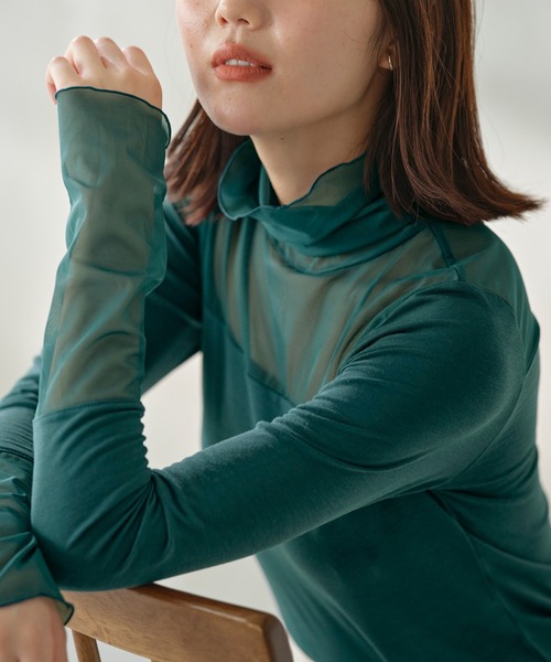 YU'NOW（ユナウ）の「【吸湿発熱】【抗菌防臭】ハイネックシアーインナー（インナーウェア/肌着・レディース・グリーン/オフホワイト/ブラック・S/L/M）」の3枚目の写真