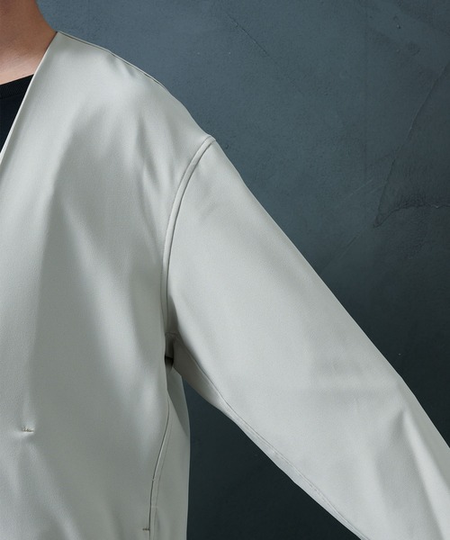 STUDIOUS（ステュディオス）の「【PUBLIC TOKYO/パブリックトウキョウ】GRクロスノーカラージャケット（ノーカラージャケット・メンズ・ベージュ/ダークグレー/ブラック・1/2/3）」の14枚目の写真