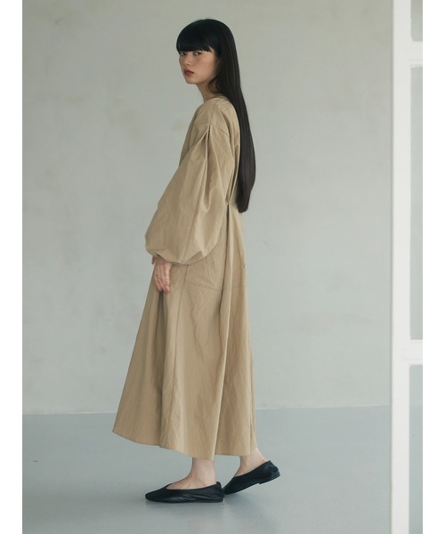 armonia（アルモニーア）の「a.　ウエストタックワンピース（ワンピース・レディース・ブルー/ブラック/ベージュ・FREE）」の5枚目の写真