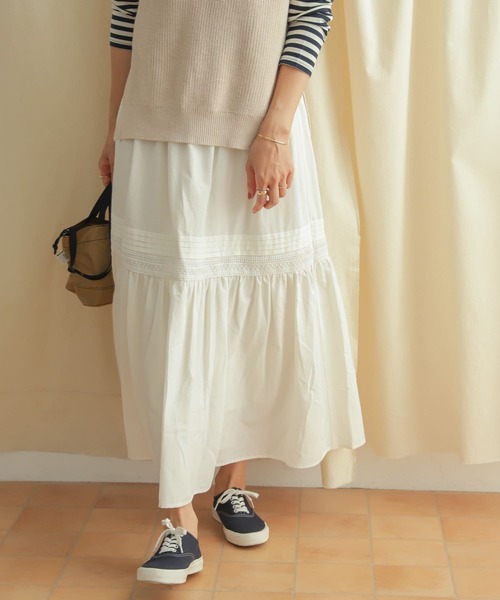 URBAN RESEARCH DOORS（アーバンリサーチドアーズ）の「コットンレーヨンレース切替スカート（スカート・レディース・オフホワイト/ブラック・MEDIUM）」の6枚目の写真