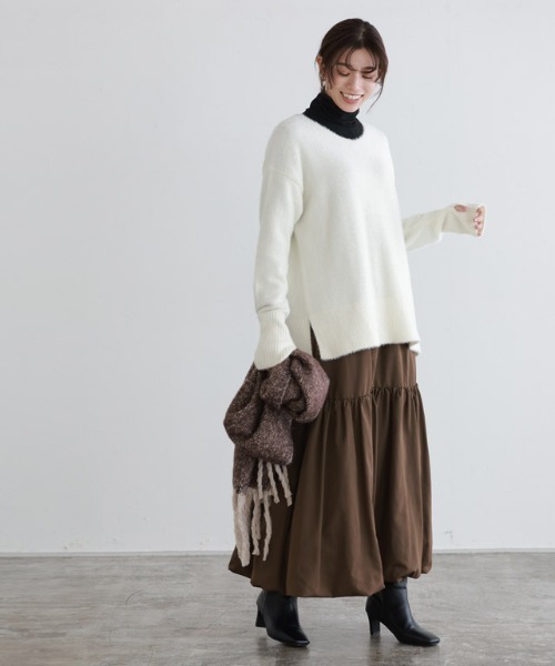 Pierrot（ピエロ）の「サムホールシャギーニット Vネック（ニット/セーター・レディース・ブルー/ホワイト系その他/グレー/ネイビー/オフホワイト・L/M）」の13枚目の写真