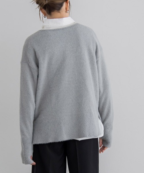 Pierrot（ピエロ）の「サムホールシャギーニット Vネック（ニット/セーター・レディース・ブルー/ホワイト系その他/グレー/ネイビー/オフホワイト・L/M）」の20枚目の写真