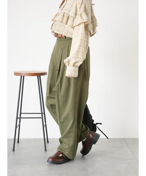 ehka sopo（エヘカソポ）の「ツータックパンツ（その他パンツ・レディース・カーキ/ネイビー/ベージュ・F）」の16枚目の写真