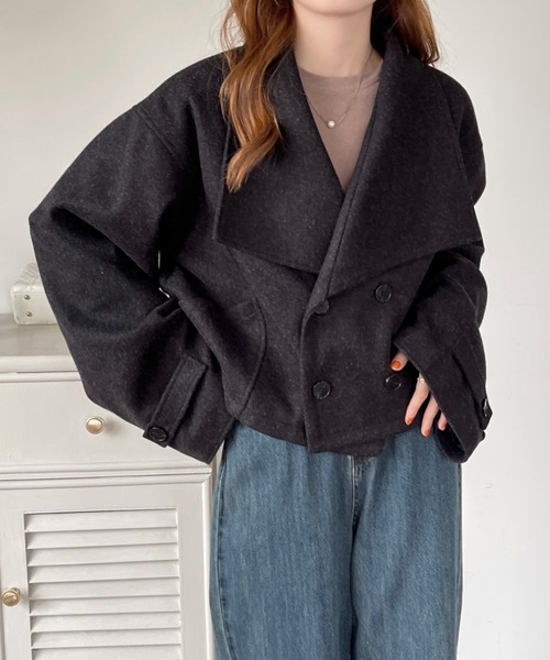 emi+(エミプラス)の「ダブルボタンミックス調メルトンビックカラーオーバーショートコート(ピーコート・レディース・杢グレー/ブラック/ネイビー・M/L)」の12枚目の写真