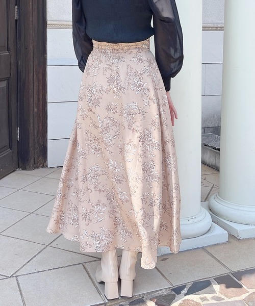 MIIA（ミーア）の「タックフレアロングスカート（スカート・レディース・グレー系その他/ベージュ系その他・FREE）」の9枚目の写真