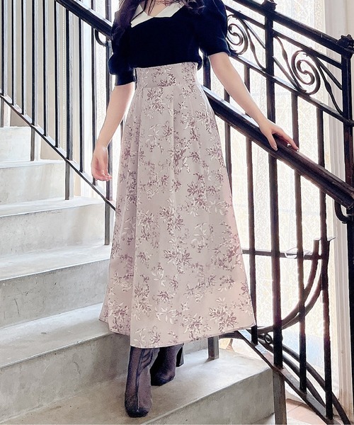 MIIA（ミーア）の「タックフレアロングスカート（スカート・レディース・グレー系その他/ベージュ系その他・FREE）」の16枚目の写真