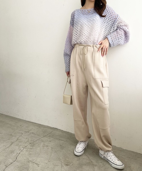 GeeRA(ジーラ)の「やわらか素材カーゴパンツ(カーゴパンツ・レディース・アイボリー/ブラック・MEDIUM/LARGE)」の12枚目の写真