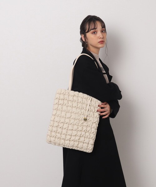 SHOO・LA・RUE（シューラルー）の「◆ポップコーントートバッグ（トートバッグ・レディース・アイボリー/ベージュ/ブラック・00）」の15枚目の写真