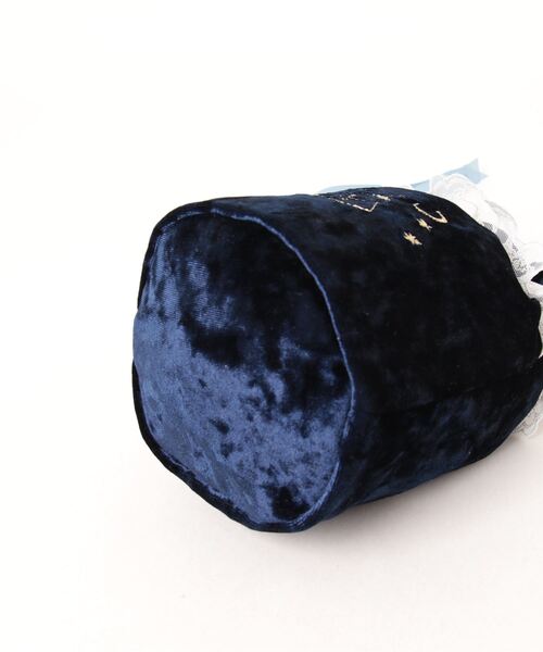 salle de bal(サルデバル)の「MOOMIN / ムーミン レース&ベロア 巾着 バッグ velor bag WNI *(ハンドバッグ・レディース・ネイビー/レッド・FREE)」の4枚目の写真