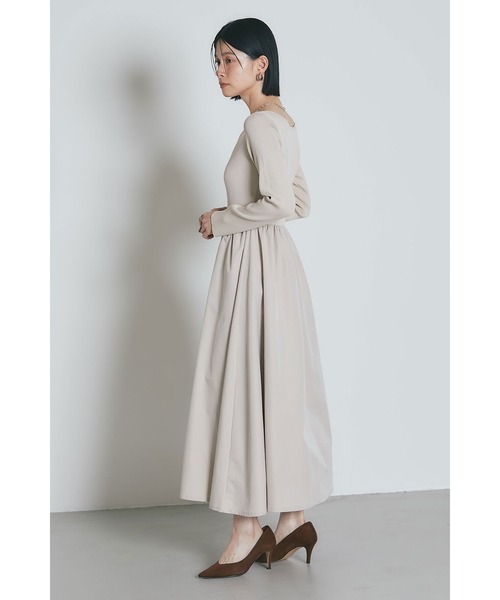 &. NOSTALGIA(アンドドットノスタルジア)の「前後2WAYシャリニットドッキングワンピース(長袖)(ワンピース・レディース・ライトベージュ/ブラック/ネイビー/ホワイト×ブラック/ライトグレー/グレイッシュブルー・M/S)」の10枚目の写真