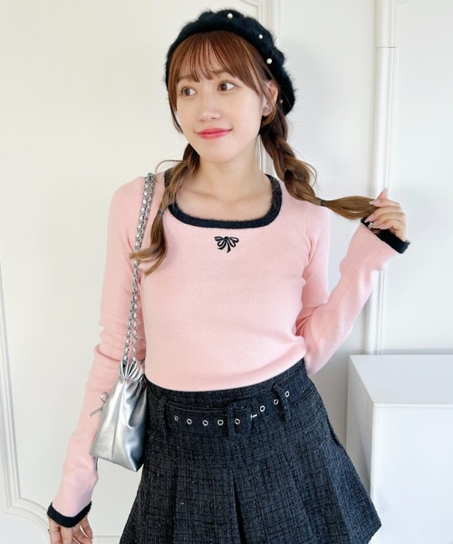Loueme(ルエム)の「リボン刺繍シャギートリムリブニットトップス(ニット/セーター・レディース・ブラック/ピンク/アイボリー・FREE)」の14枚目の写真