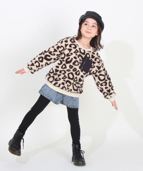 BABYDOLL（ベビードール）の「通販限定 ふんわりボア ポケ付き トレーナー 8668K（スウェット・キッズ・サンドベージュ/ベージュ/オフホワイト/ブラック・120cm/130cm/100cm/110cm/140cm/80ｃｍ/150cm/90cm）」の11枚目の写真