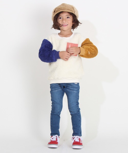 BABYDOLL（ベビードール）の「通販限定 ふんわりボア ポケ付き トレーナー 8668K（スウェット・キッズ・サンドベージュ/ベージュ/オフホワイト/ブラック・120cm/130cm/100cm/110cm/140cm/80ｃｍ/150cm/90cm）」の21枚目の写真