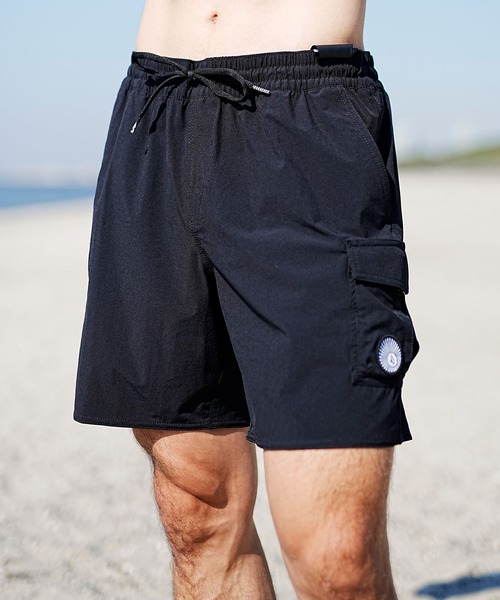 VOLCOM（ボルコム）の「VOLCOM/ボルコム 水着/トランクス/ボードショーツ 水陸両用/ユーティリティー A2522400（水着・メンズ・ブラック/アーミー/カーキ・S/L/M/XL）」の2枚目の写真